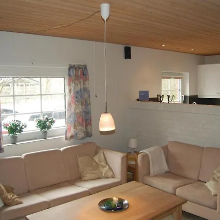Holiday home Lovely In Vaeggerlose With Sauna